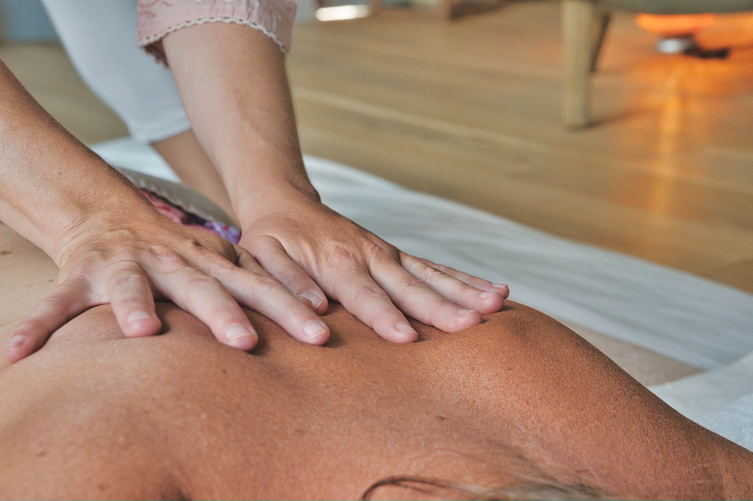 Massage Truyền Thống Việt Nam